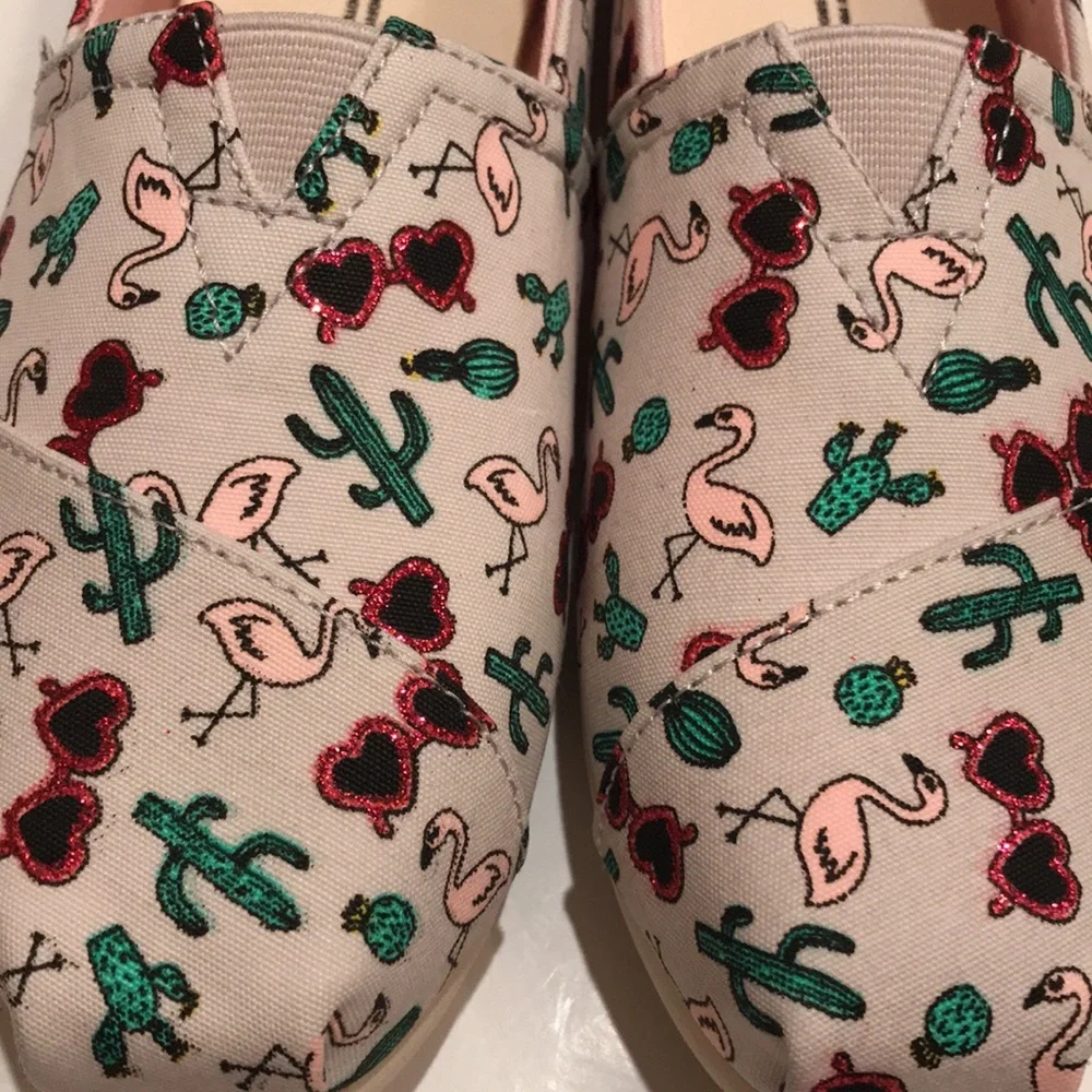 NWT TOM’S ALPARGATA CLOUD GREY FLAMINGO SUMMER VACAY CACTUS PRINT SHOES 6 womens - Picture 9 of 12
